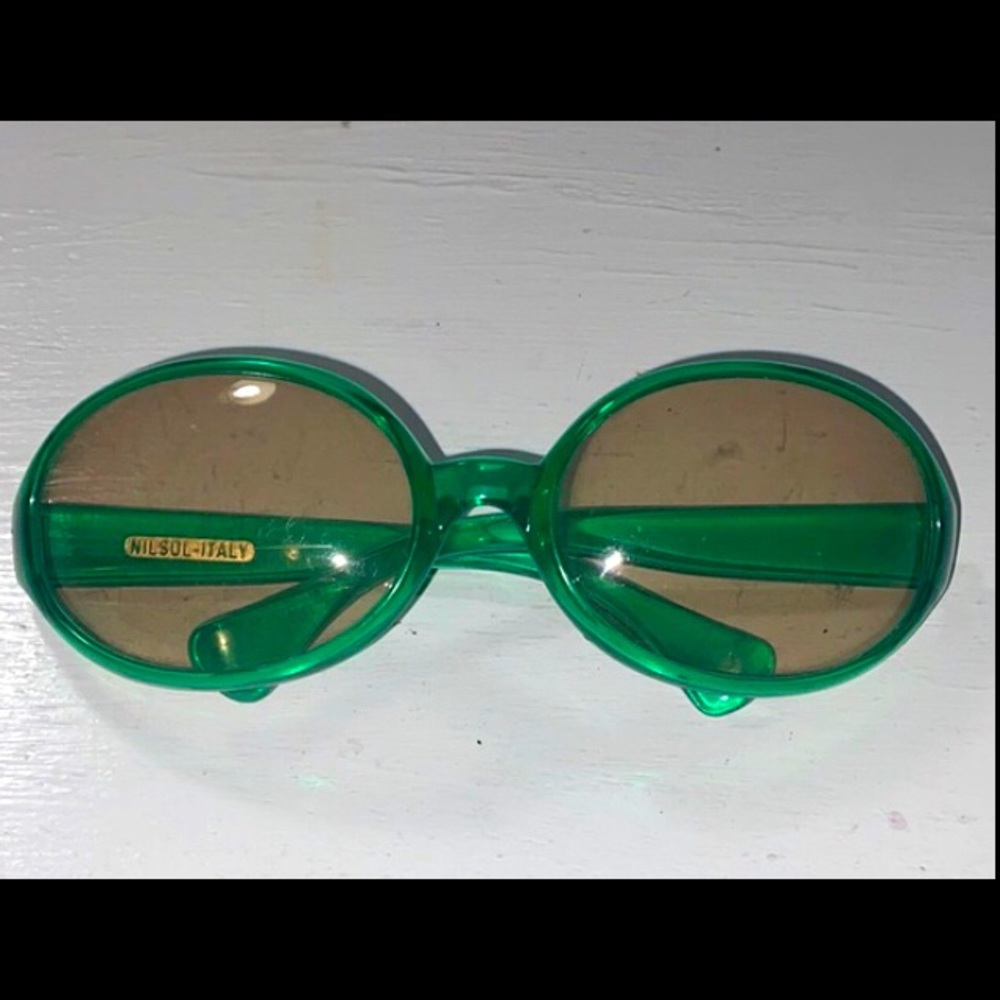 Vintage NILSOL Italian sunglasses